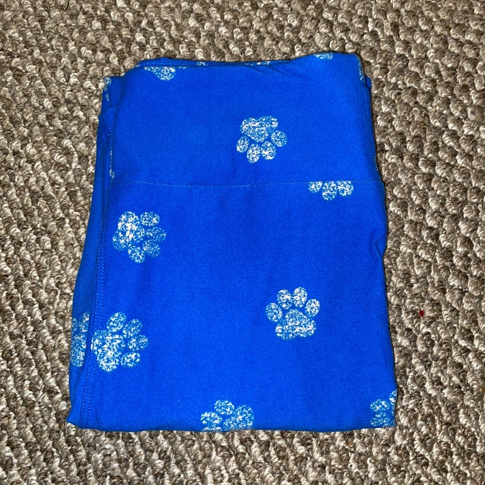 LulaRoe paw print leggings